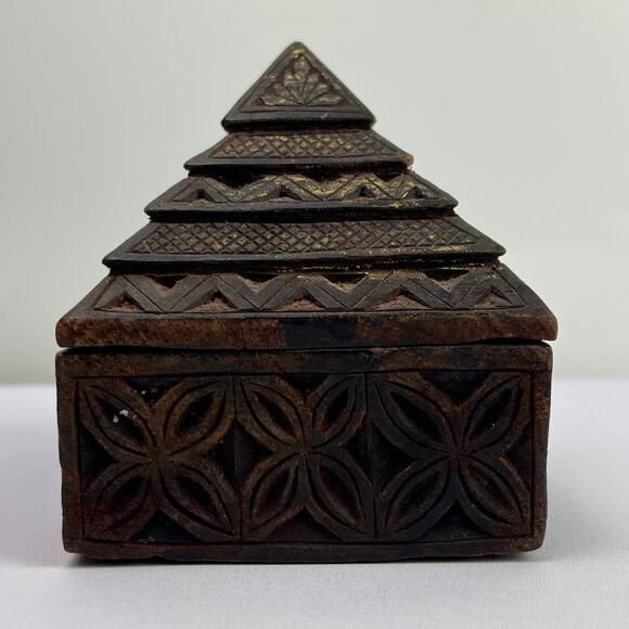 Vintage Nepalese Shaman Ritual Box Hand Carved Wood Pyramid Lid 4in Slide Top - Picture 8 of 16